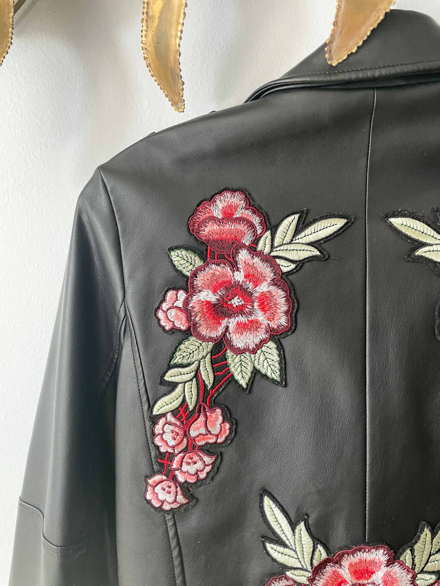 Zara Trafaluc Black Faux Leather Studded Floral Biker Moto Jacket - Small