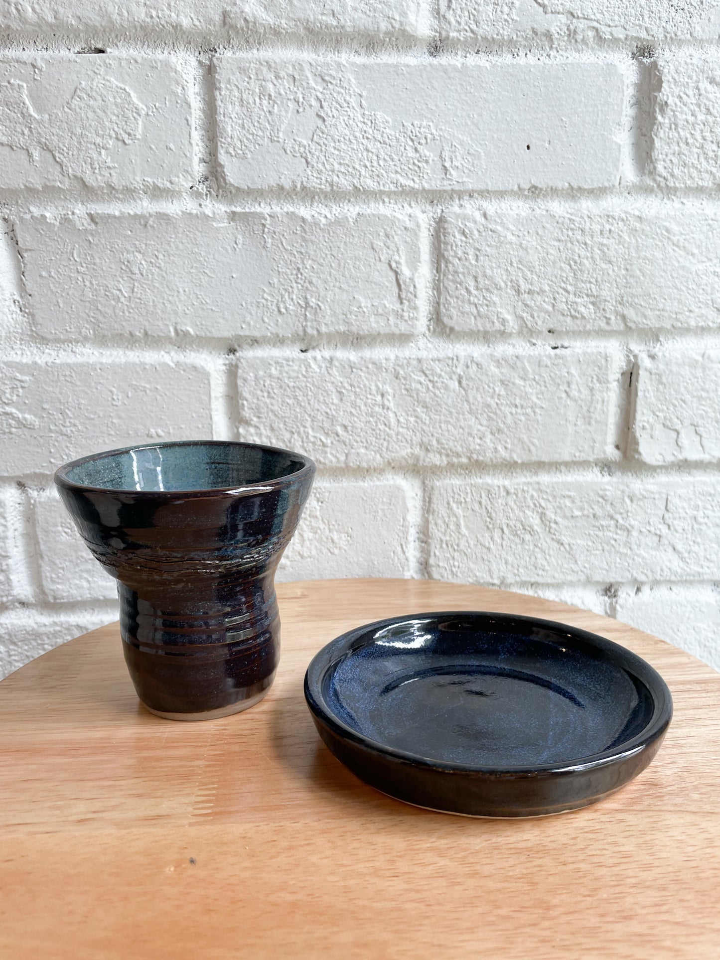 Blue Tone Ceramic Funnel Neck Cup