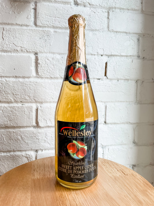 Wellesley Sparkling Sweet Apple Cider 750ml - Preservative Free & No Added Sugar