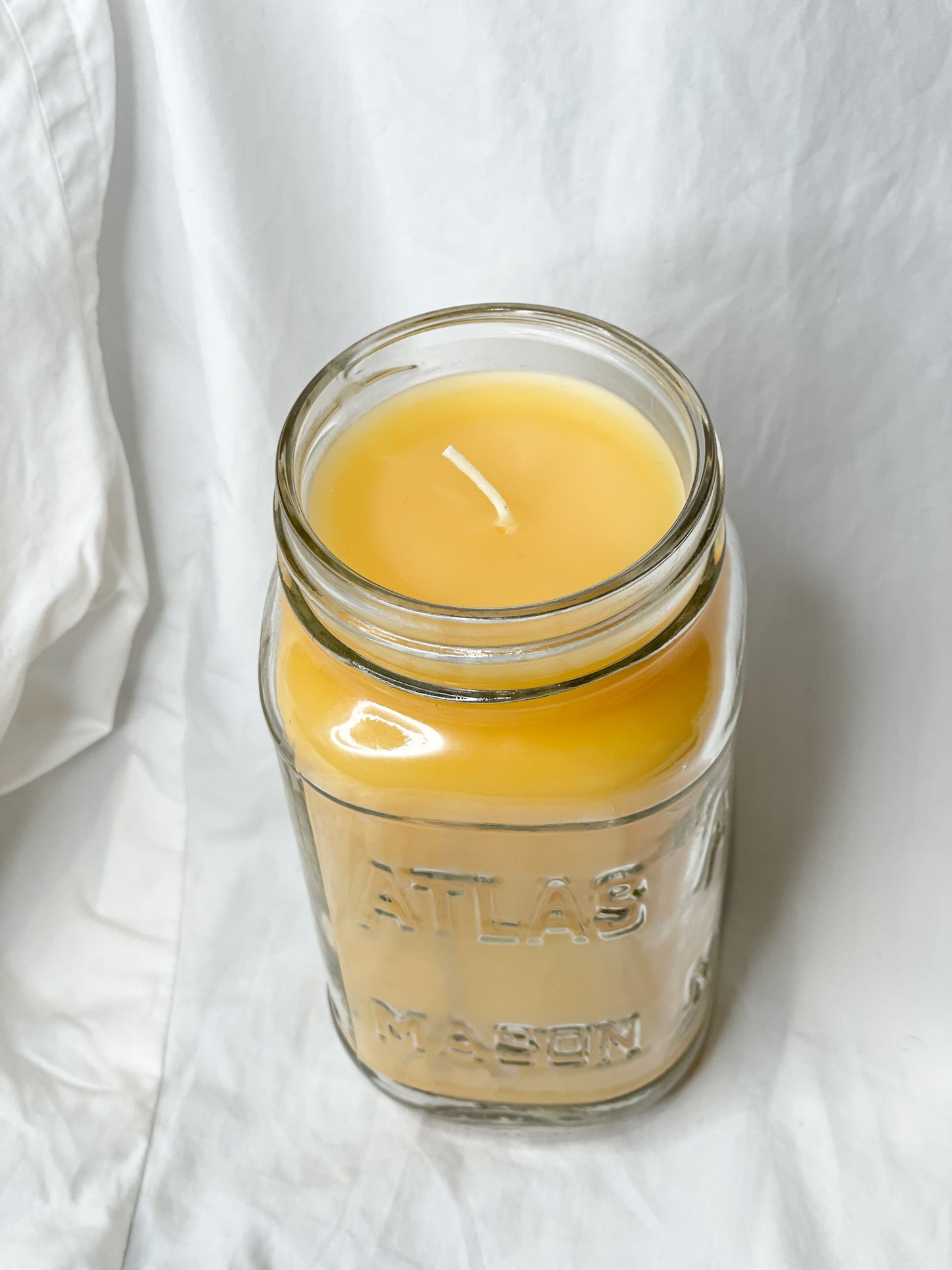 100% Beeswax Hand Poured Upcycled Mason Jar Candles - 20 oz
