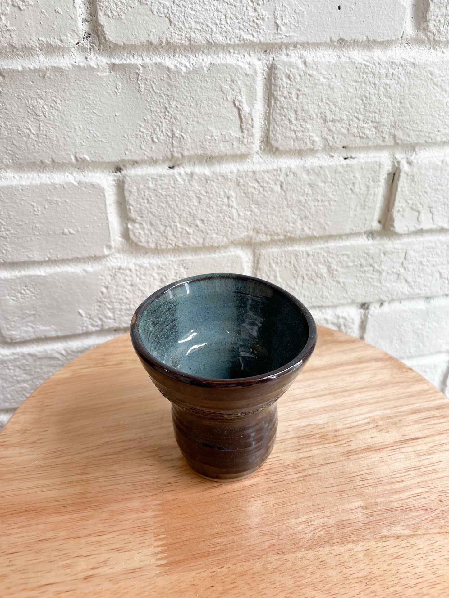 Blue Tone Ceramic Funnel Neck Cup