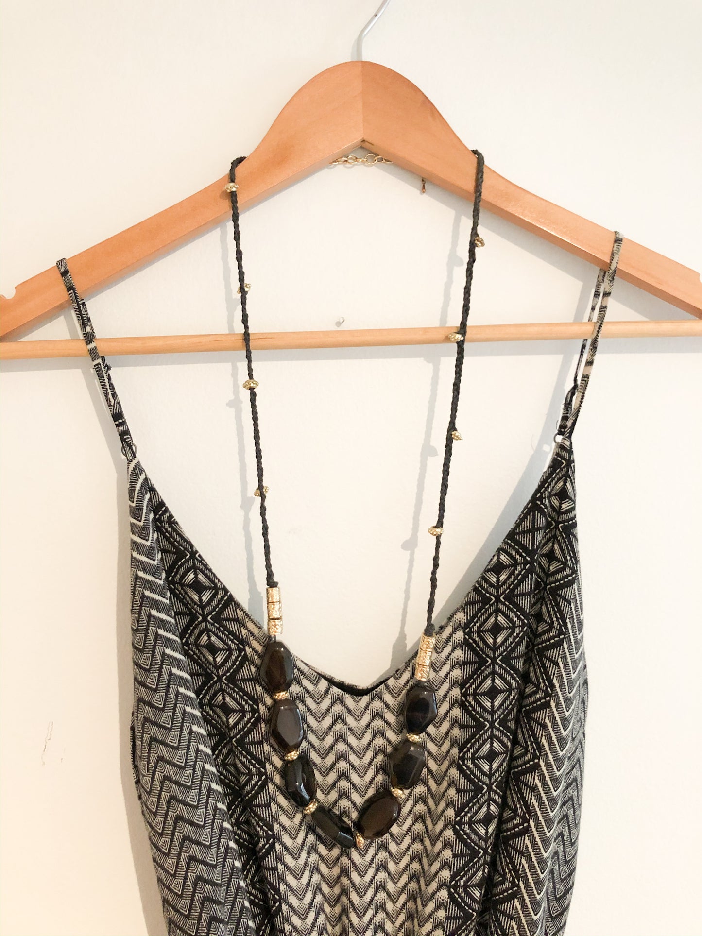 Boho Long Black Stone and Gold Bead Rope Necklace - Le Prix Fashion & Consulting